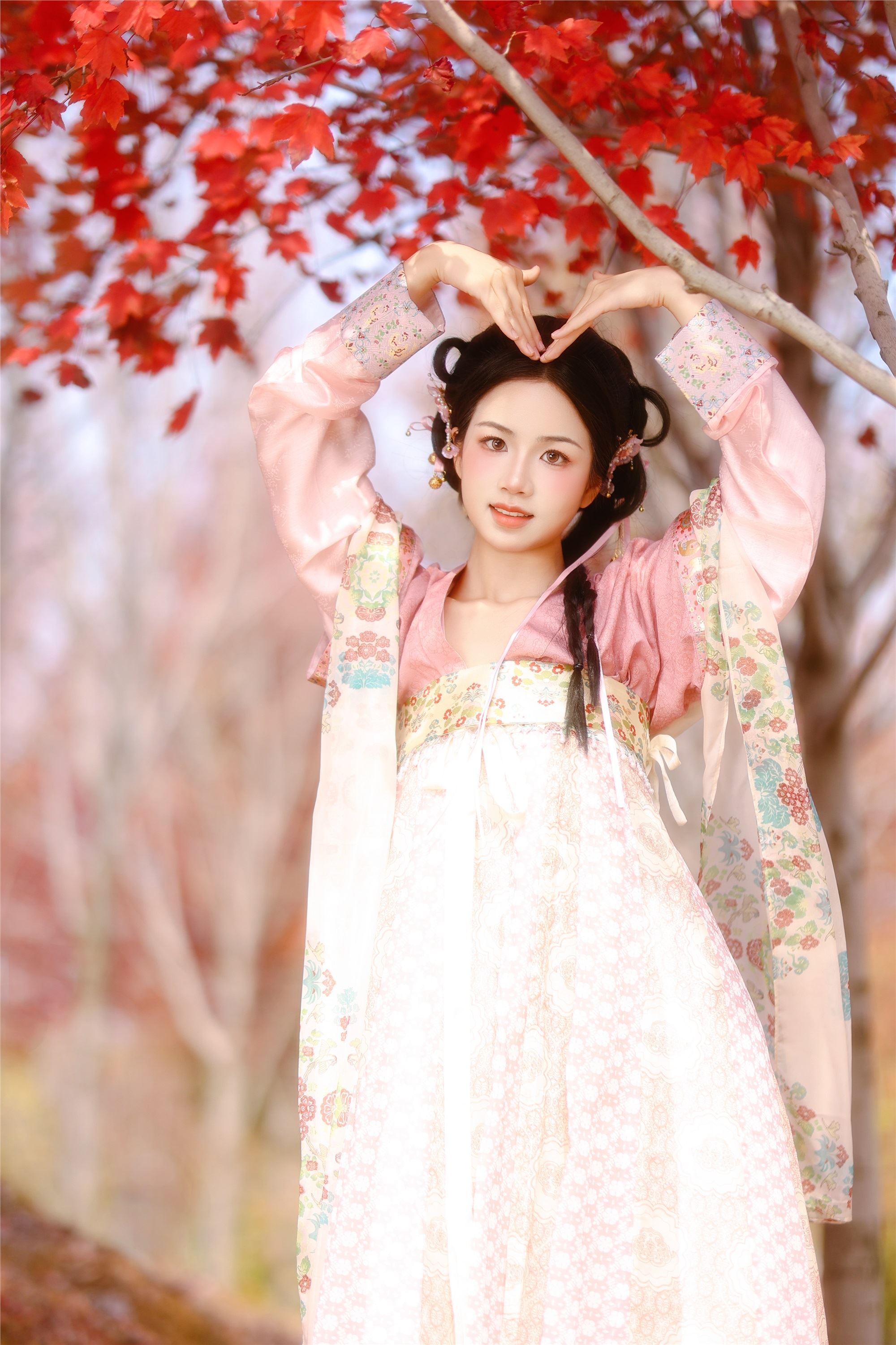 YITUYU艺图语 2025.01.21 枫叶少女 小杜同学